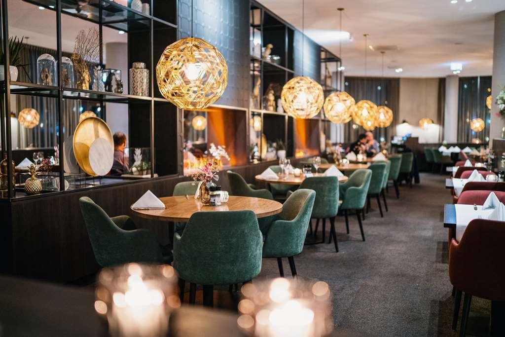 ฟาน เดอร์ ฟาล์ก โฮเทล โกรนิงเงน - ฮุกเกิร์ก Hotel Eelderwolde ร้านอาหาร รูปภาพ
