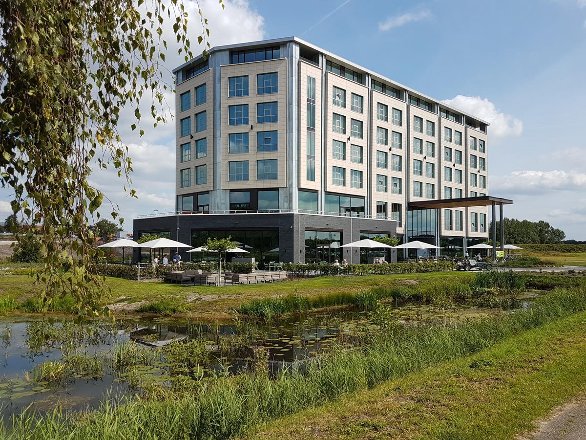 ฟาน เดอร์ ฟาล์ก โฮเทล โกรนิงเงน - ฮุกเกิร์ก Hotel Eelderwolde ภายนอก รูปภาพ