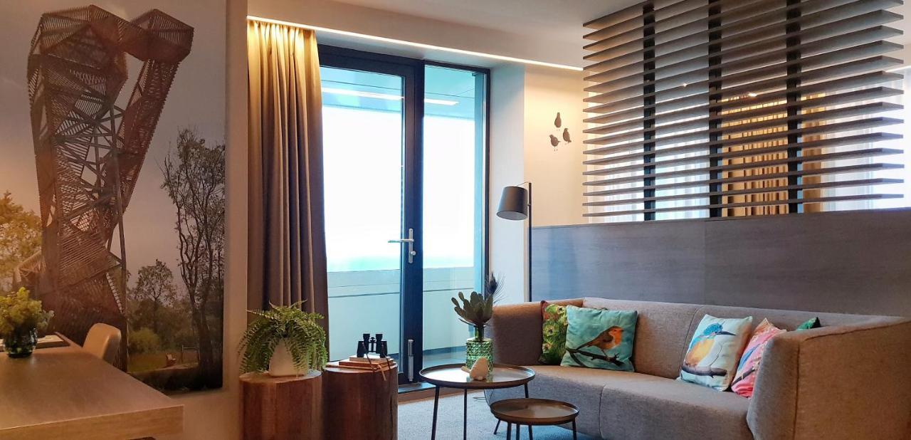 ฟาน เดอร์ ฟาล์ก โฮเทล โกรนิงเงน - ฮุกเกิร์ก Hotel Eelderwolde ภายนอก รูปภาพ